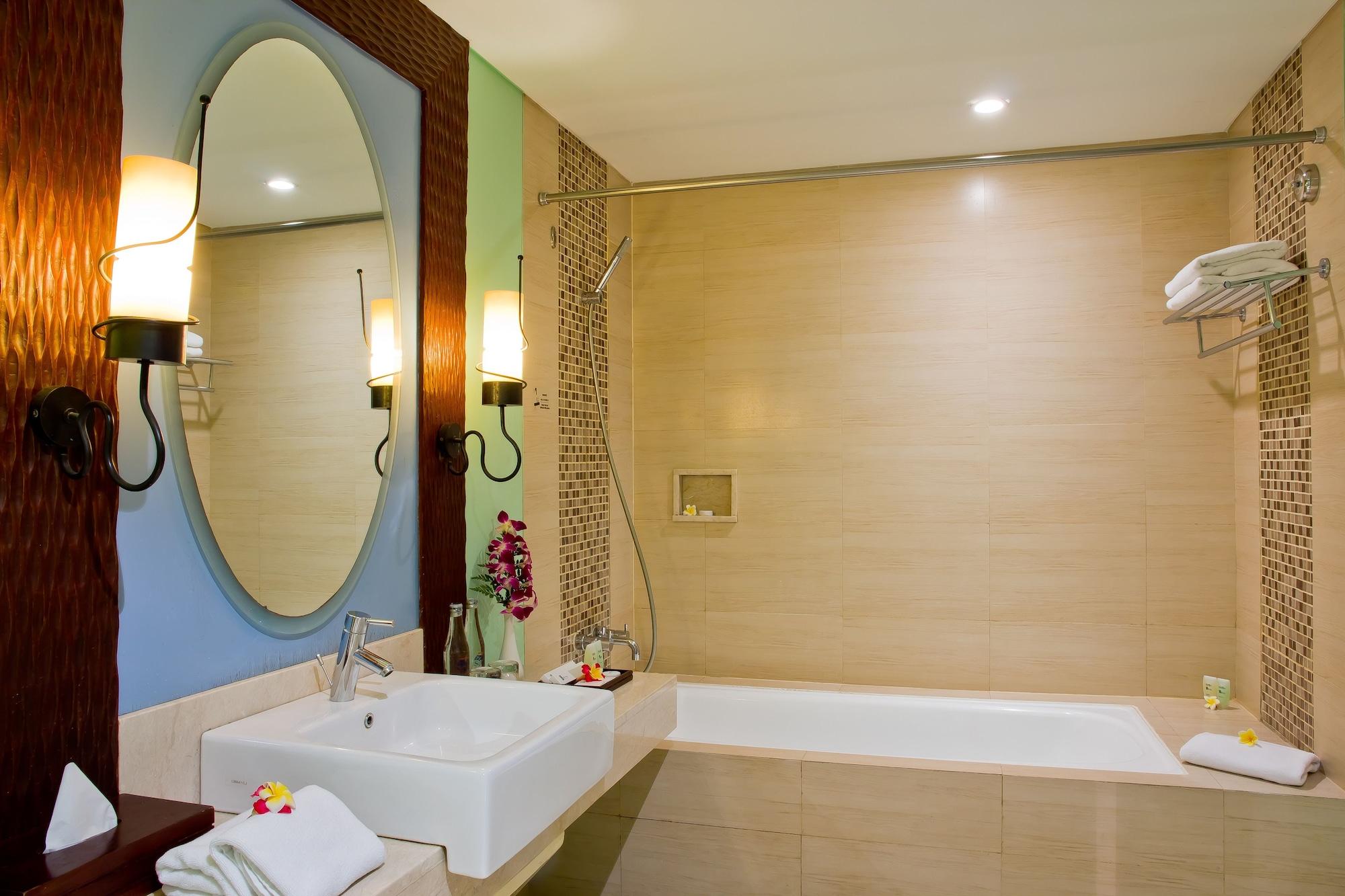 Hotel The Rani & Kuta (Bali)